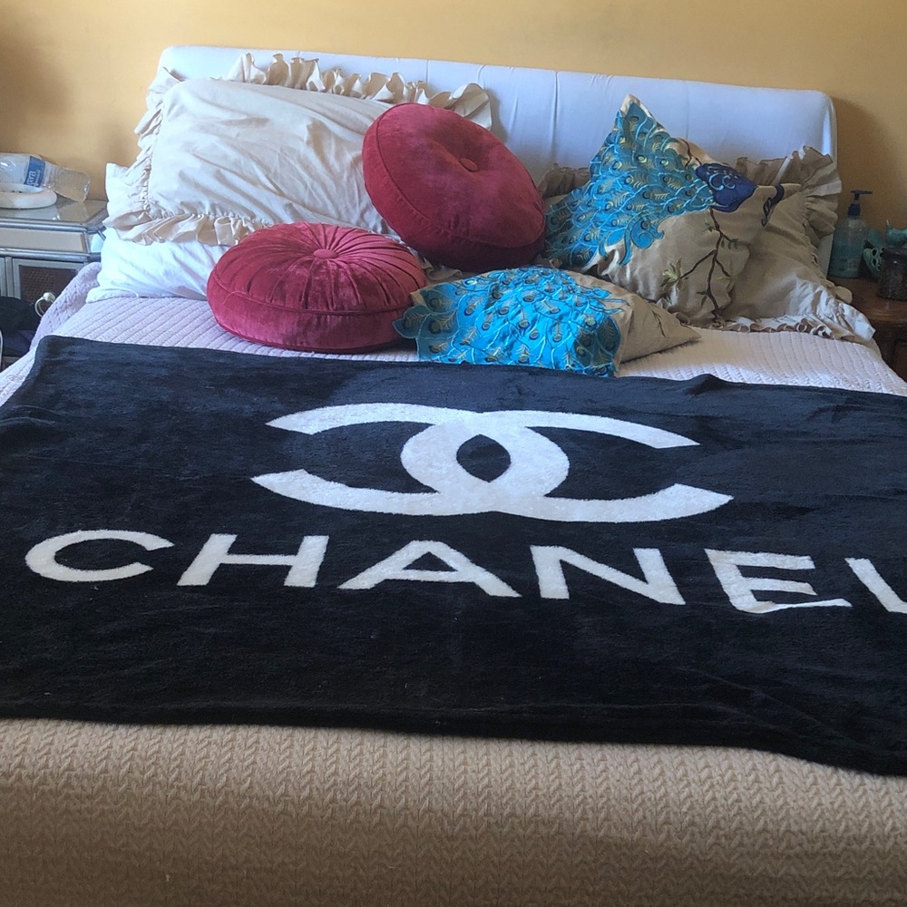 CHANEL Black and White Logo Throw
